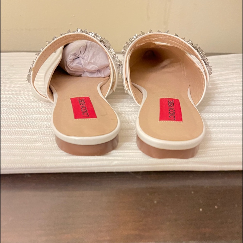 Flat shoes, fashion shoes with crystal stone - Picture 3 of 13